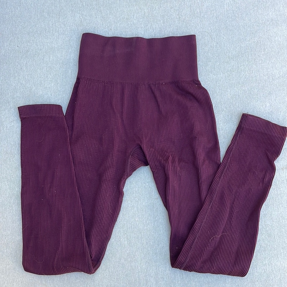 Aerie chill play move leggings